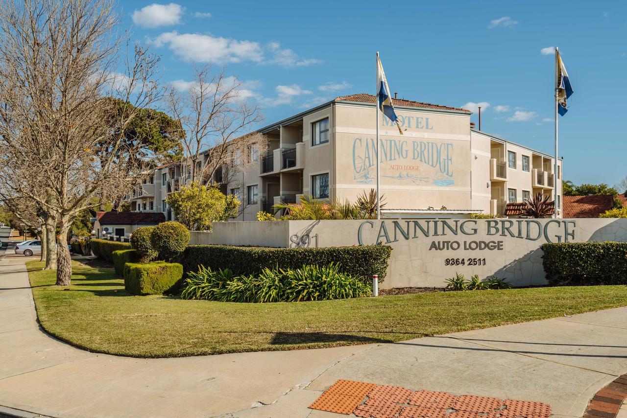 Canning Bridge Auto Lodge パース エクステリア 写真