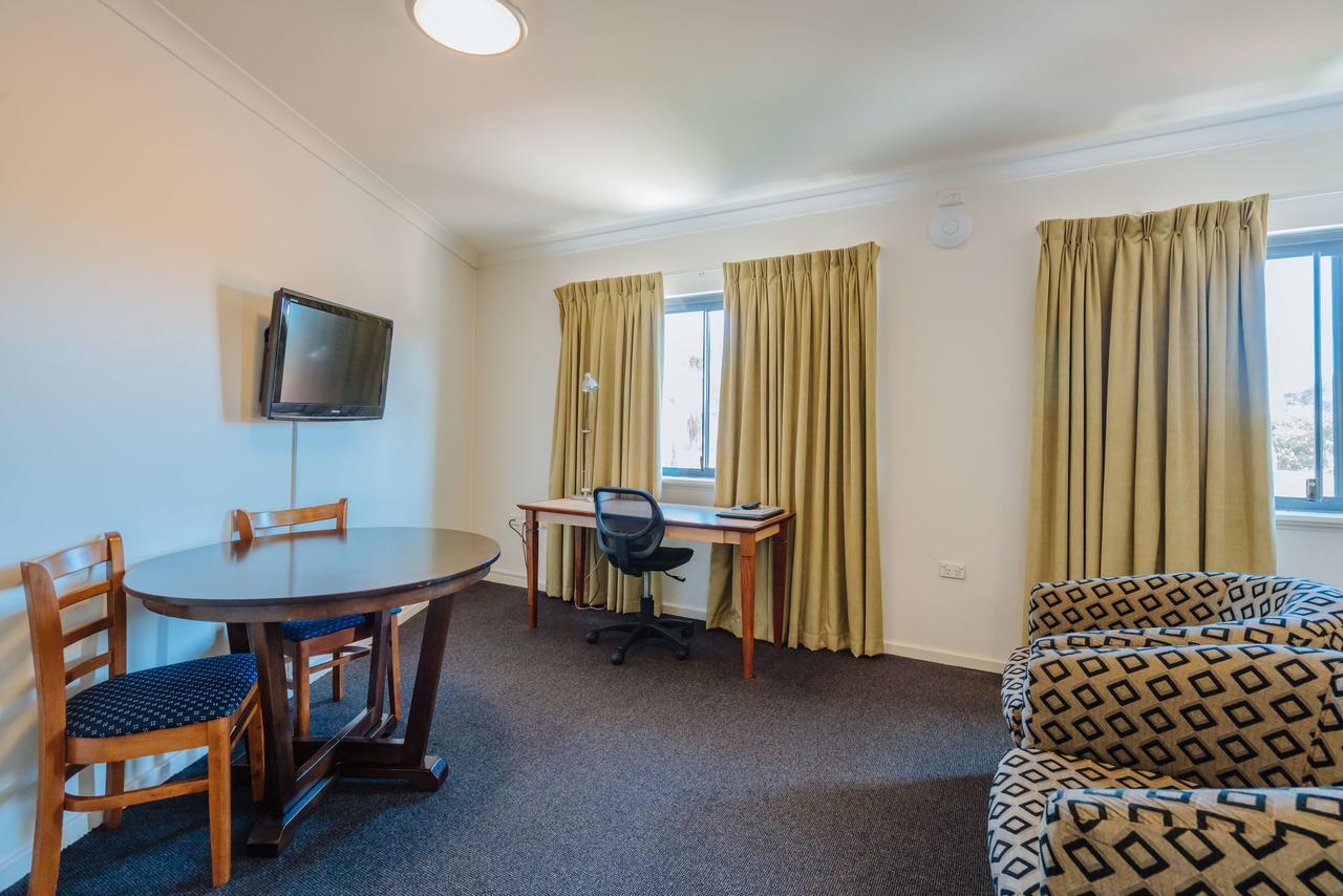 Canning Bridge Auto Lodge パース エクステリア 写真