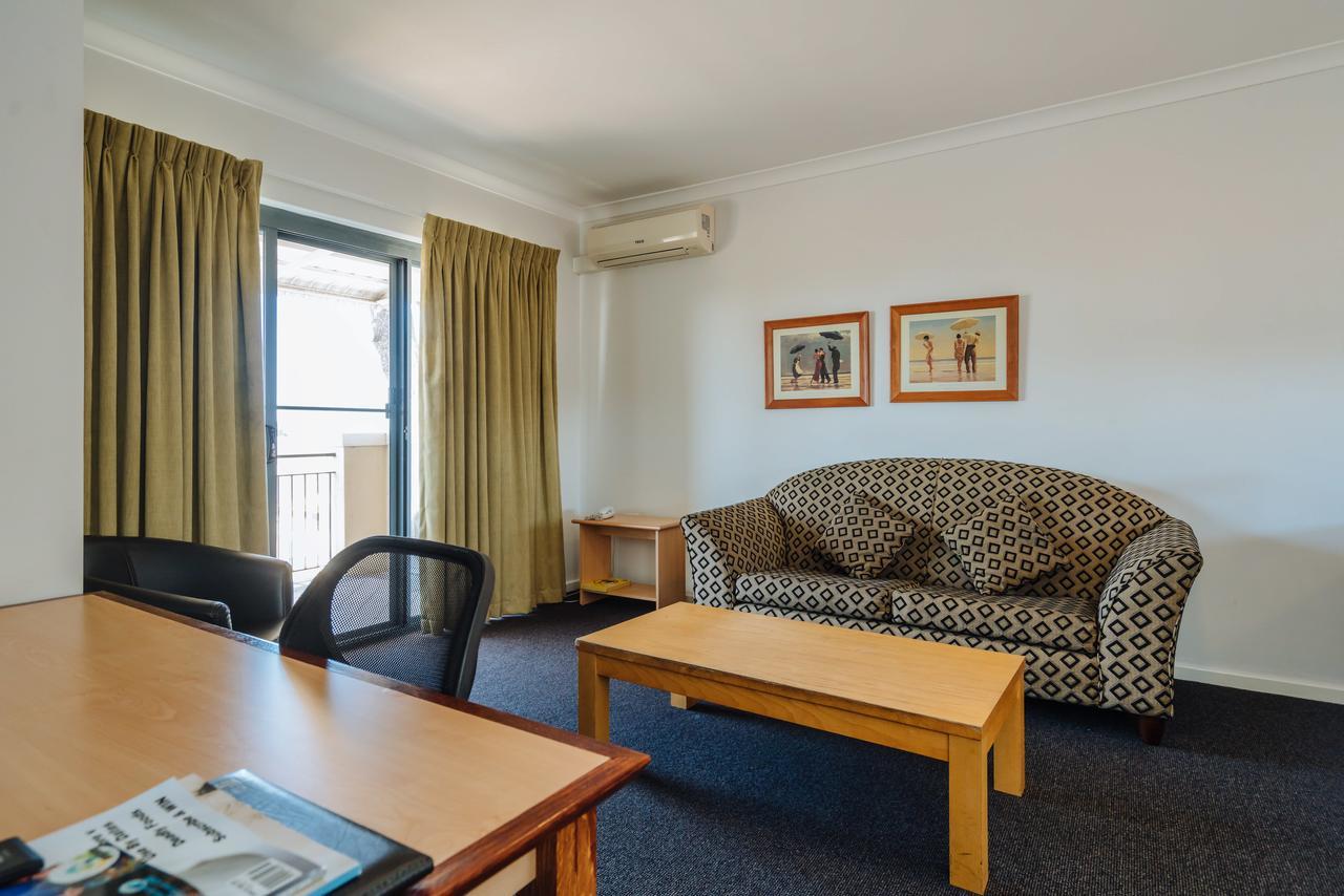 Canning Bridge Auto Lodge パース エクステリア 写真