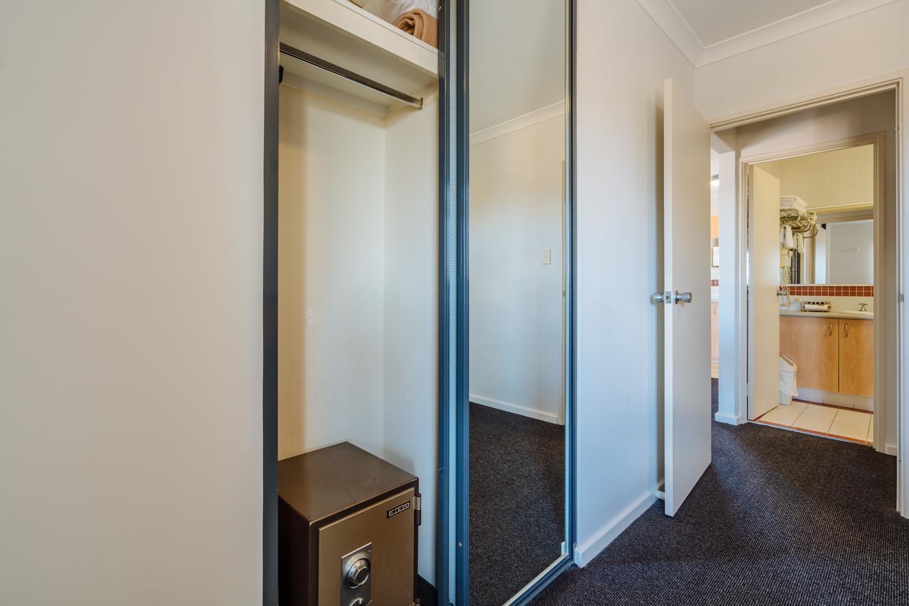 Canning Bridge Auto Lodge パース エクステリア 写真