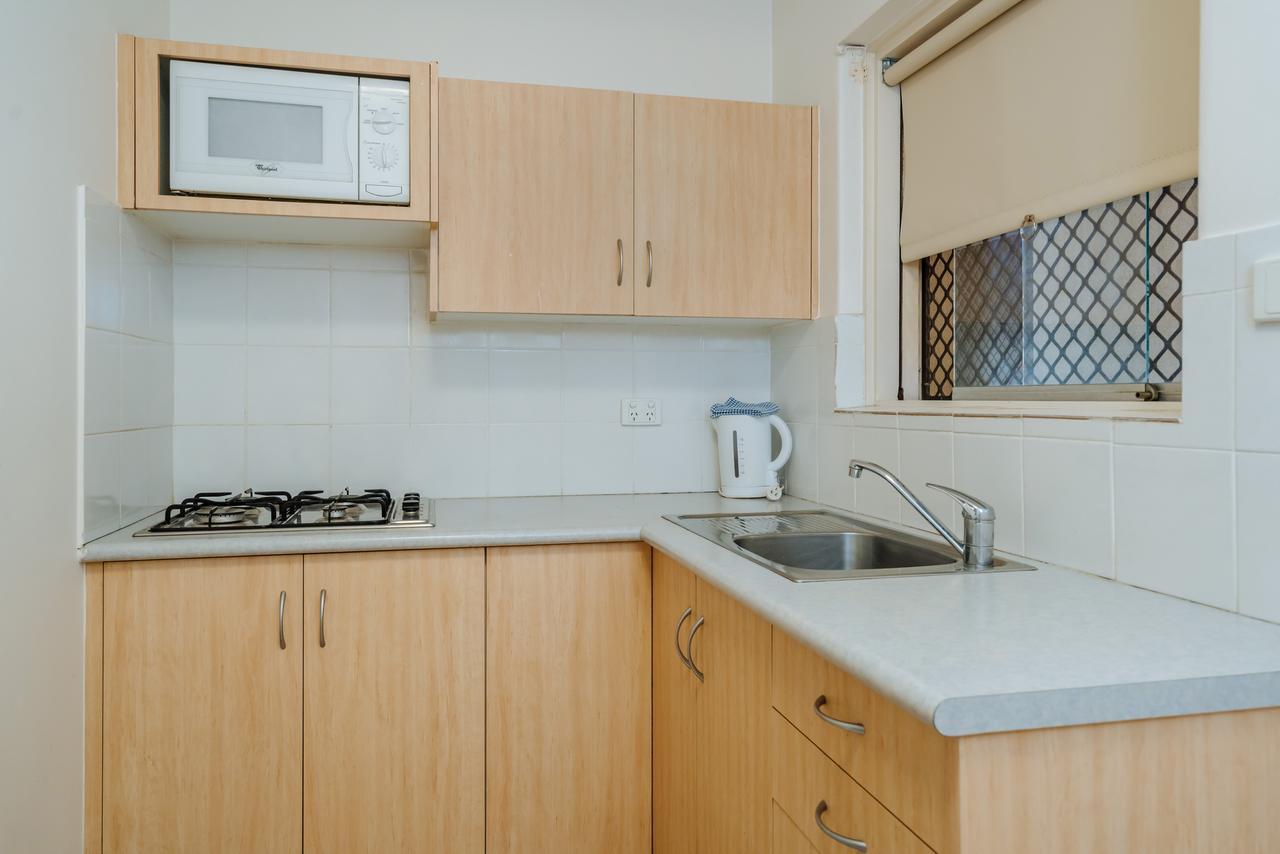 Canning Bridge Auto Lodge パース エクステリア 写真