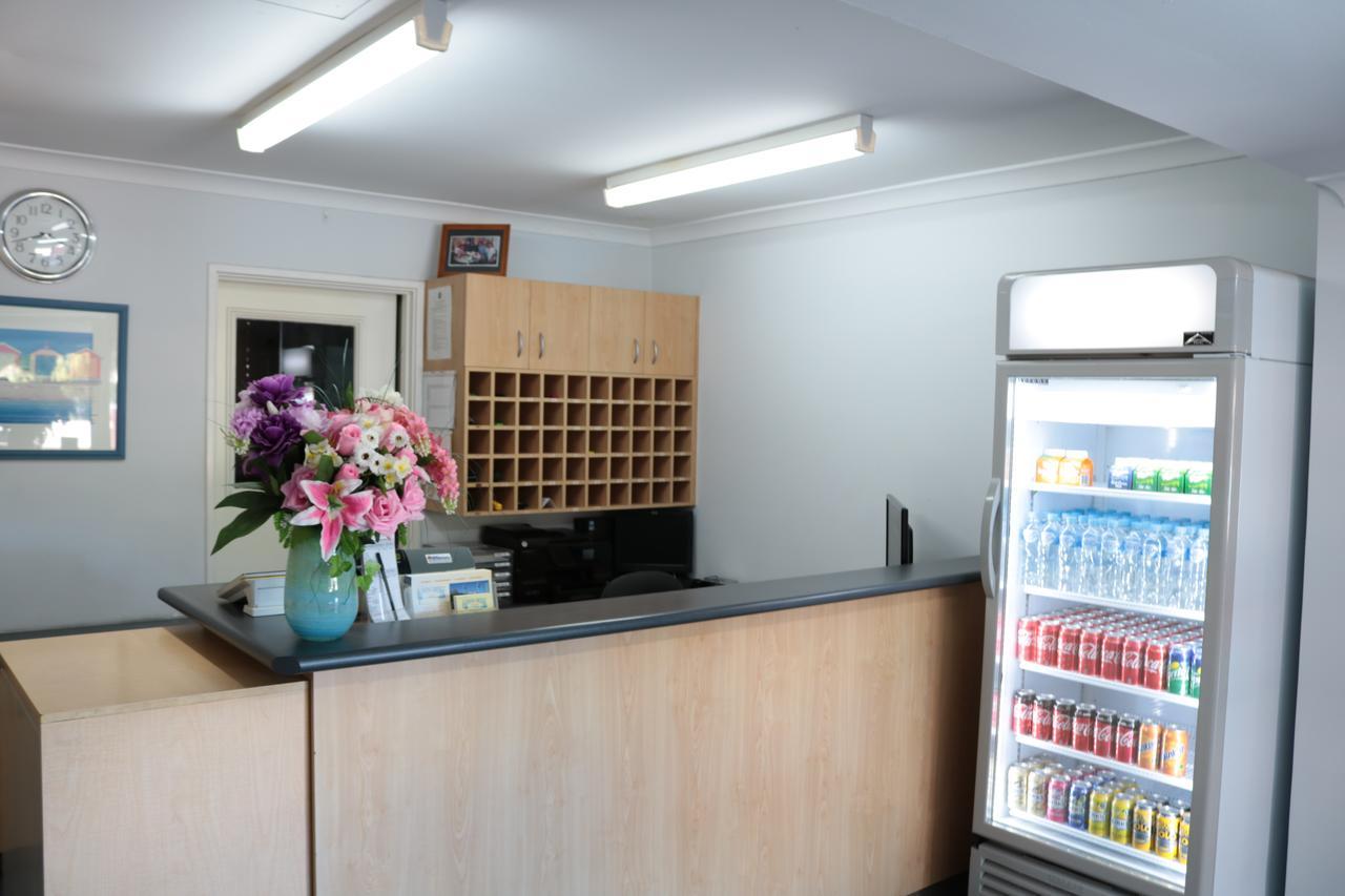 Canning Bridge Auto Lodge パース エクステリア 写真